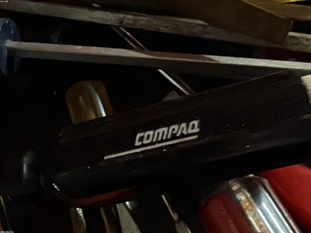 អំពីឧបករណ៍ និងអេក្រង់ក្នុងជីវិតប្រចាំថ្ងៃ