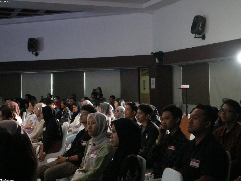 ឧបករណ៍ និងអេក្រង់ក្នុងជីវិតសម័យទំនើប